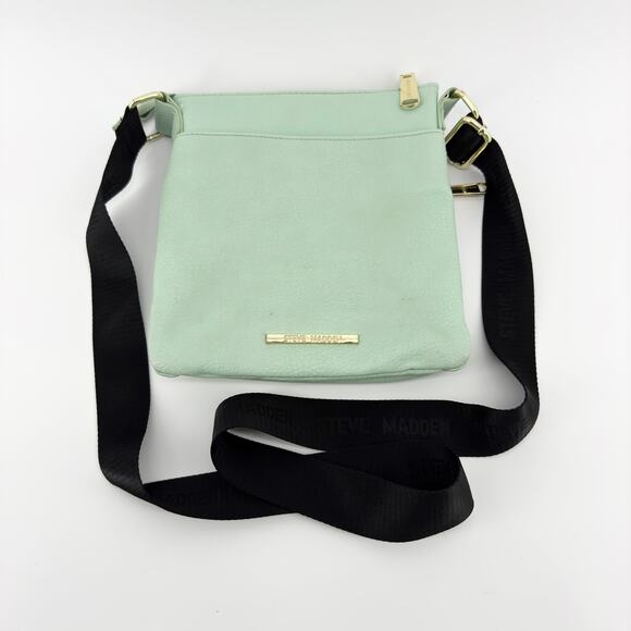 Steve Madden Cross Body Purse Mint Green Faux Leather Handbag Adjustable Strap - Picture 3 of 8